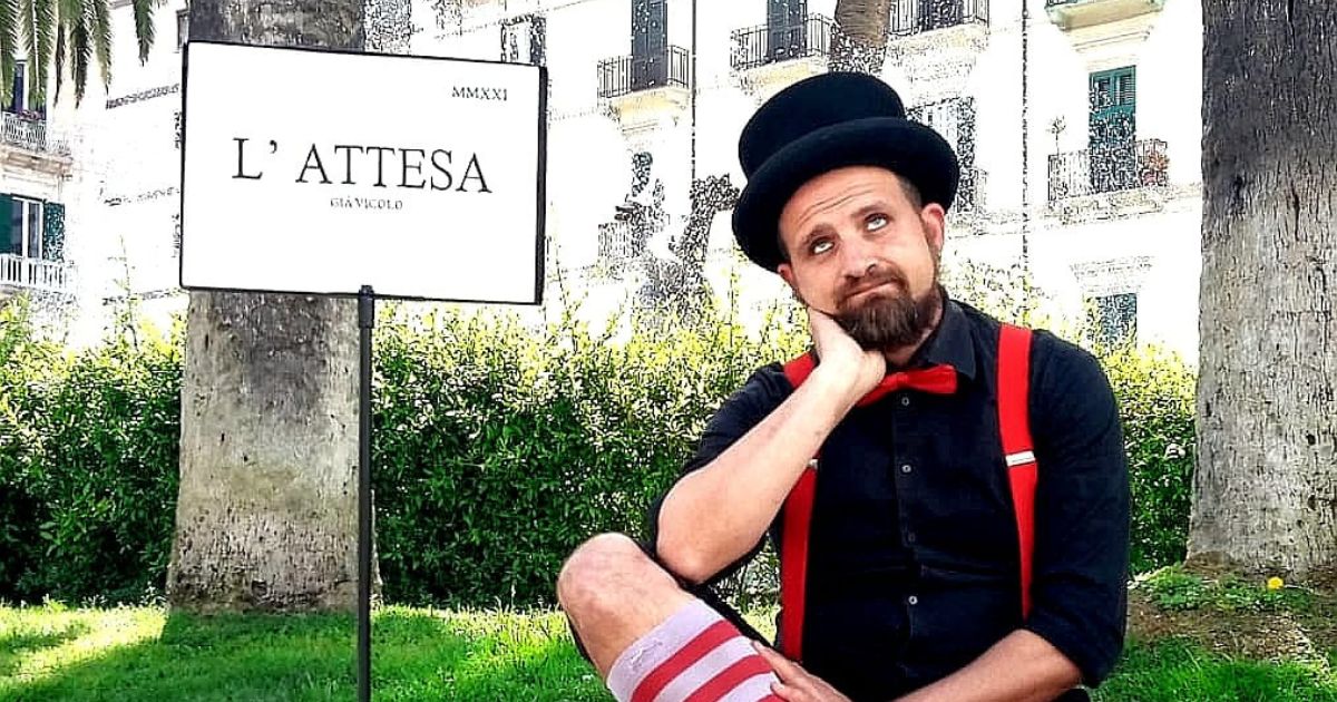 Mr. Distratto porterà sul palco il suo "Magicamente Squilibrato Show". Un evento unico che combina magia, giocoleria ed equilibrismo